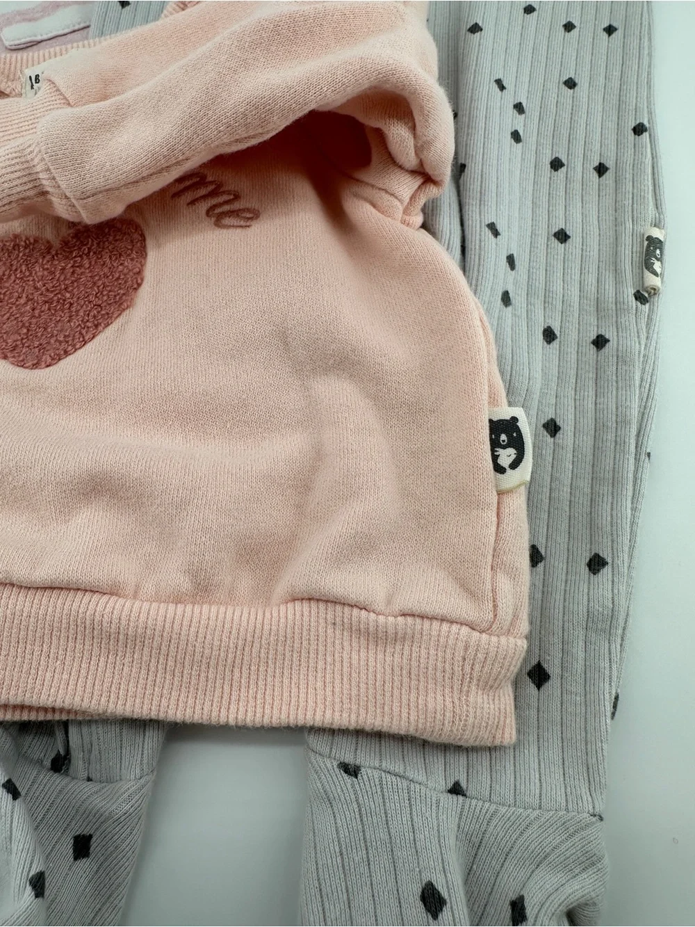 RABBIT + BEAR BY EMILY AND OLIVER Baby Size 6-9Month 4 Piece Bundle